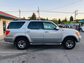 2004 TOYOTA SEQUOIA