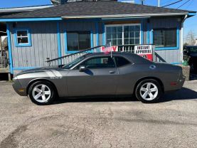 2011 DODGE CHALLENGER