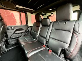 2019 Jeep Wrangler Unlimited - Image 12