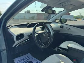 2019 TOYOTA PRIUS HATCHBACK 4-CYL, HYBRID, 1.8 LITER LIMITED HATCHBACK 4D