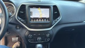 2015 Jeep Cherokee - Image 12