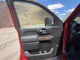 2022 GMC SIERRA 2500 HD CREW CAB PICKUP V8, 6.6 LITER DENALI PICKUP 4D 6 1/2 FT