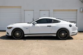2015 Ford Mustang - Image 15