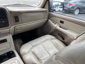 2002 CHEVROLET TAHOE