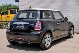 2011 MINI HARDTOP HATCHBACK 4-CYL, 1.6 LITER COOPER HATCHBACK 2D