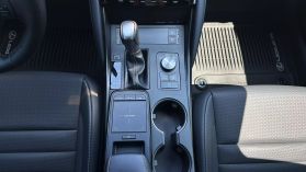 2022 Lexus Is - Image 30