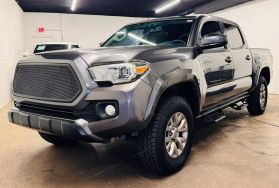 2017 TOYOTA TACOMA DOUBLE CAB PICKUP V6, 3.5 LITER SR5 PICKUP 4D 5 FT