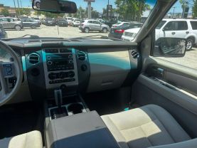 2012 FORD EXPEDITION SUV V8, FLEX FUEL, 5.4 LITER XLT SPORT UTILITY 4D