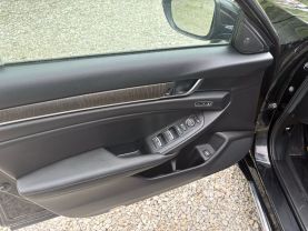 2021 HONDA ACCORD SEDAN 4-CYL, VTEC, TURBO, 2.0 LITER TOURING SEDAN 4D at T&T Repairables - used car dealership in Spencer, Indiana.