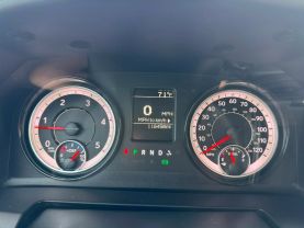 2017 RAM 5500 CREW CAB & CHASSIS CAB CHASSIS 6-CYL, TURBO DSL, 6.7L TRADESMAN CAB & CHASSIS 4D