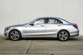 2017 Mercedes-benz C-class - Image 16