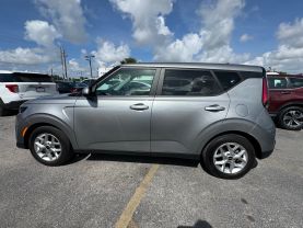 2023 KIA SOUL WAGON 4-CYL, 2.0 LITER LX WAGON 4D