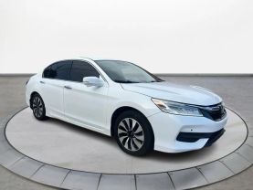 2017 HONDA ACCORD HYBRID
