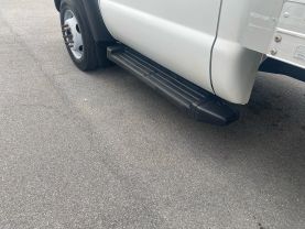 2012 FORD F550 SUPER DUTY REGULAR CAB 18FT BOX TRUCK WITH 2,000 LBS LIFTGATE BOX TRUCKS V8, TURBO DIESEL, 6.7 LITER 165" W.B. 2D - Eddies Auto Sales