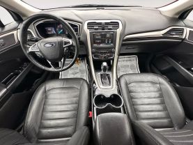 2016 Ford Fusion Energi Plug-in Hybrid Se Luxury Sedan 4d - Image 10