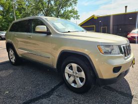 2011 JEEP GRAND CHEROKEE SUV V6, FLEX FUEL, 3.6 LITER LAREDO SPORT UTILITY 4D
