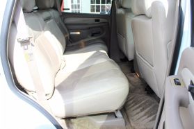 2001 GMC YUKON SUV V8, 6.0 LITER DENALI SPORT UTILITY 4D