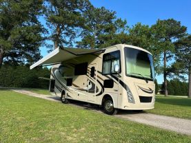 Used 2019 THOR MOTOR COACH WINDSPORT - - 29M - LA Auto Star located in Virginia Beach, VA