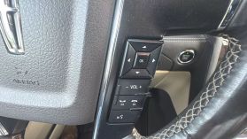 2015 Lincoln Navigator - Image 46