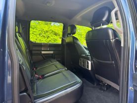 2017 FORD F250 SUPER DUTY CREW CAB PICKUP V8, TURBO DIESEL, 6.7L LARIAT PICKUP 4D 6 3/4 FT