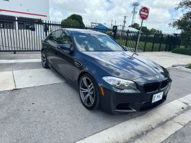 2013 BMW M5 SEDAN V8, TWIN TURBO, 4.4 LITER SEDAN 4D
