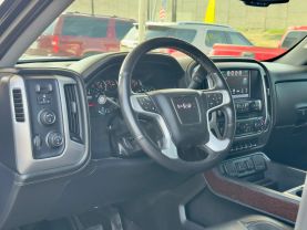2017 GMC SIERRA 1500 CREW CAB PICKUP V8, ECOTEC3, 5.3 LITER SLT PICKUP 4D 5 3/4 FT