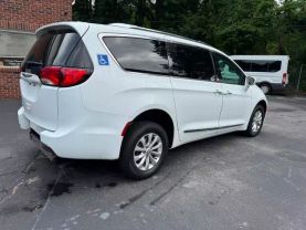 2019 CHRYSLER PACIFICA VAN V6, 3.6 LITER TOURING L MINIVAN 4D