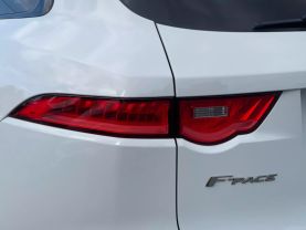 2017 Jaguar F-pace - Image 39