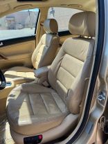 2001 VOLKSWAGEN PASSAT (NEW) SEDAN V6, 2.8 LITER GLX SEDAN 4D