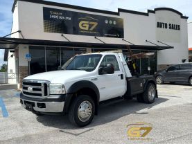 2006 Ford F450 Super Duty Regular Cab & Chassis - Image 1
