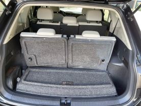 2020 VOLKSWAGEN TIGUAN SUV 4-CYL, TURBO, 2.0 LITER SE SPORT UTILITY 4D