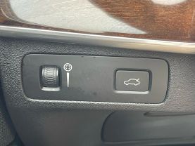2019 VOLVO XC90