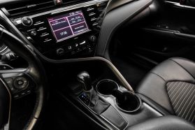 2020 Toyota Camry - Image 22
