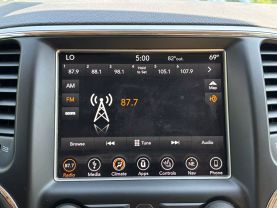 2018 JEEP GRAND CHEROKEE SUV V6, VVT, 3.6 LITER LIMITED SPORT UTILITY 4D at T&T Repairables - used car dealership in Spencer, Indiana.