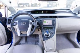 2011 TOYOTA PRIUS HATCHBACK 4-CYL, HYBRID, 1.8 LITER FIVE HATCHBACK 4D