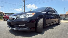 2017 HONDA ACCORD