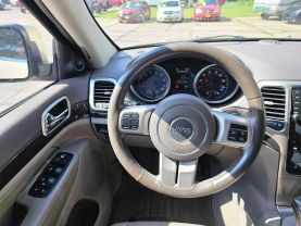 2011 JEEP GRAND CHEROKEE SUV V6, FLEX FUEL, 3.6 LITER LAREDO SPORT UTILITY 4D