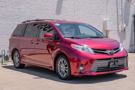2020 TOYOTA SIENNA VAN V6, 3.5 LITER XLE MINIVAN 4D