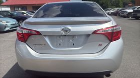 2015 TOYOTA COROLLA