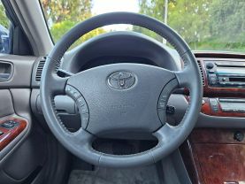 2005 TOYOTA CAMRY XLE SEDAN 4D