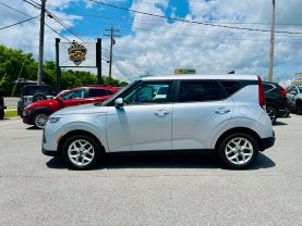 2020 KIA SOUL WAGON 4-CYL, 2.0 LITER S WAGON 4D