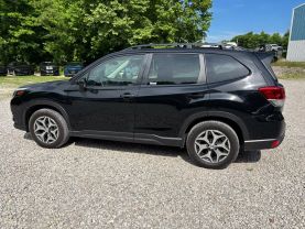 2023 SUBARU FORESTER SUV 4-CYL, 2.5 LITER PREMIUM SPORT UTILITY 4D at T&T Repairables - used car dealership in Spencer, Indiana.