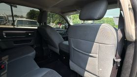 2016 RAM 1500 CREW CAB