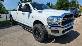 2024 Ram 2500 Crew Cab - Image 3