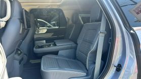 2020 Lincoln Navigator - Image 22