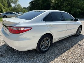 2017 TOYOTA CAMRY SEDAN 4-CYL, 2.5 LITER SE SEDAN 4D at T&T Repairables - used car dealership in Spencer, Indiana.