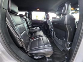 2015 Jeep Grand Cherokee - Image 12