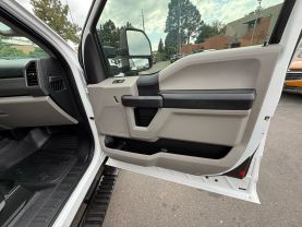 2017 FORD F250 SUPER DUTY SUPER CAB PICKUP V8, FLEX FUEL, 6.2 LITER XL PICKUP 4D 8 FT