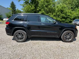 2018 JEEP GRAND CHEROKEE SUV V6, VVT, 3.6 LITER LIMITED SPORT UTILITY 4D at T&T Repairables - used car dealership in Spencer, Indiana.