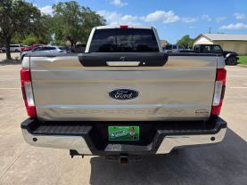 2018 FORD F250 SUPER DUTY CREW CAB PICKUP V8, TURBO DIESEL, 6.7L LARIAT PICKUP 4D 8 FT